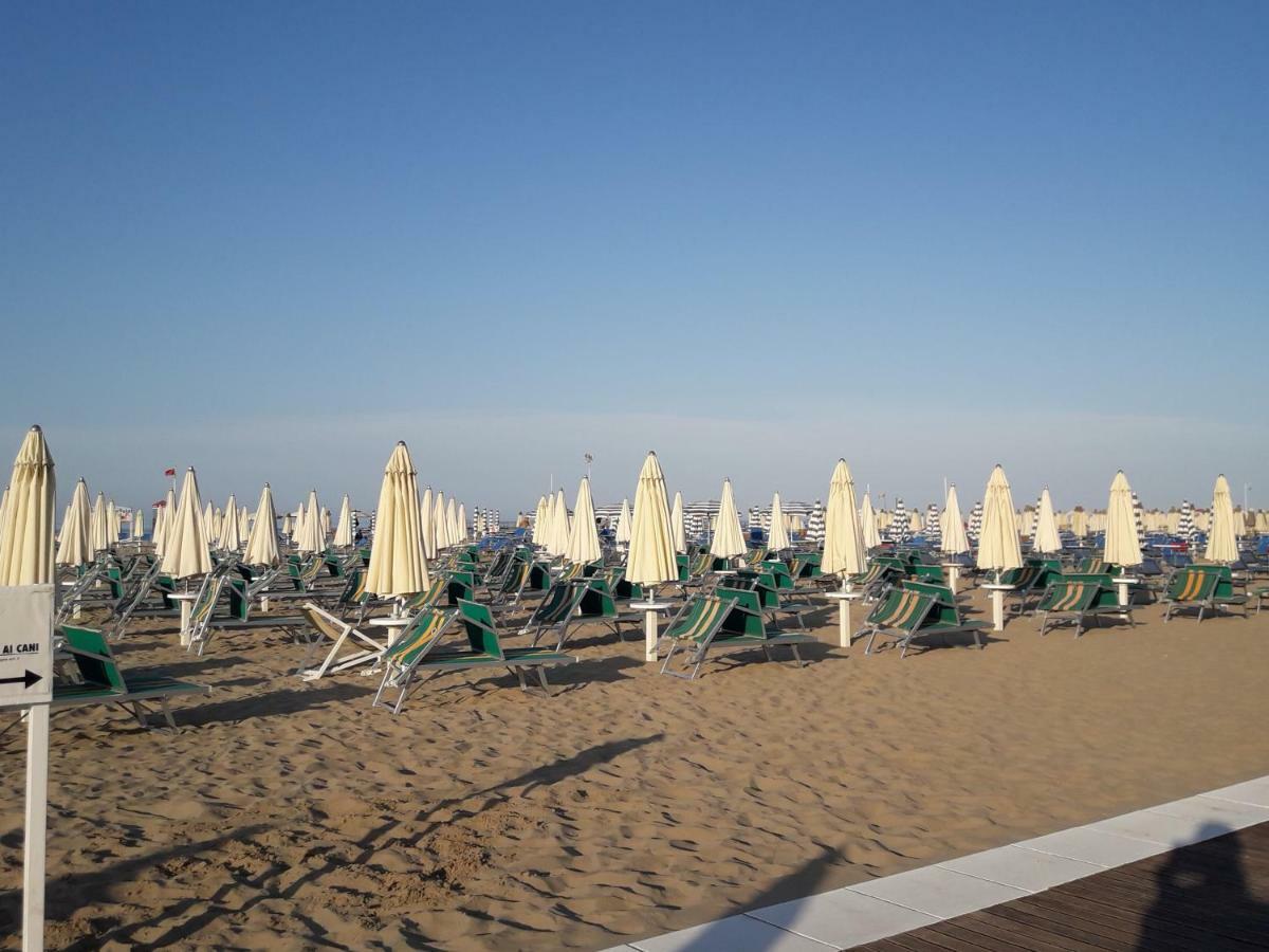 Ferienwohnung Stella Di Mare Rimini Exterior foto