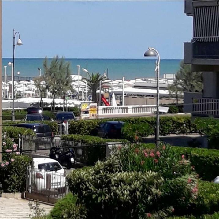 Ferienwohnung Stella Di Mare Rimini Exterior foto